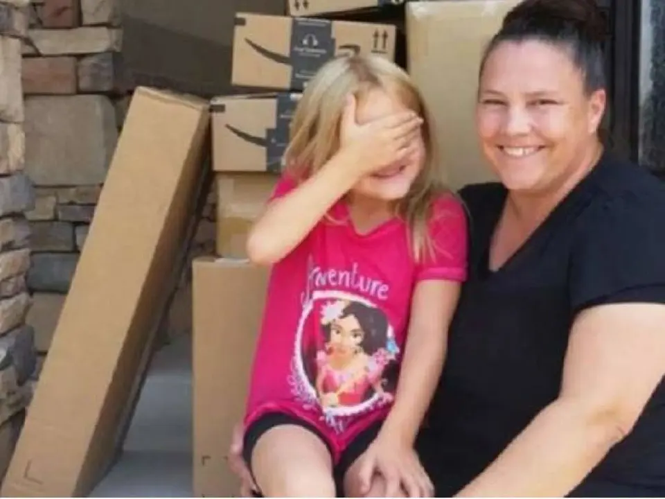 El heraldo, ni&ntilde;a 400$ en juguetes