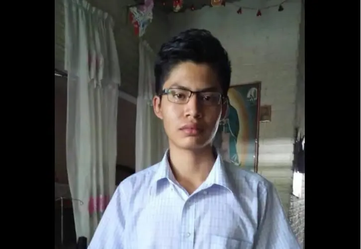 Joven de 17 a&ntilde;os