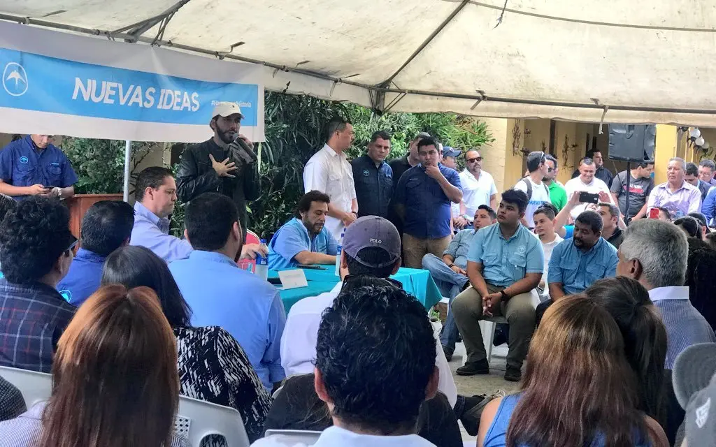 Bukele en reuni&oacute;n con Nuevas Ideas