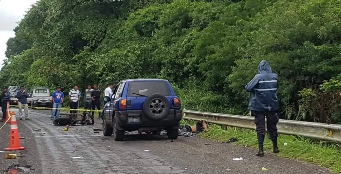 Polic&iacute;a muerto