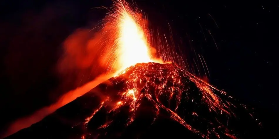 Volc&aacute;n de fuego1