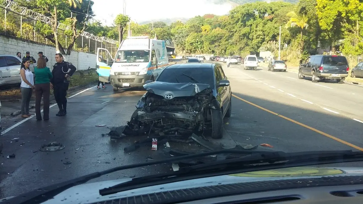 Fotograf&iacute;a tomada del Twitter de @cafocaressv