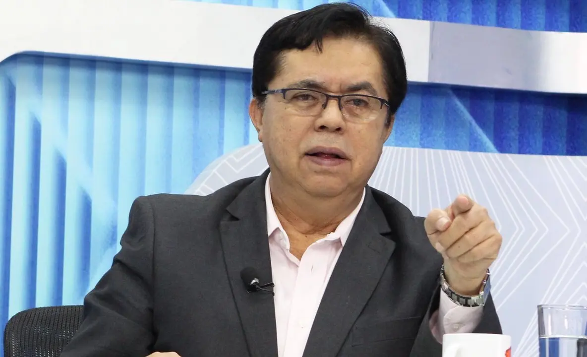 Lorenzana en Di&aacute;logoII