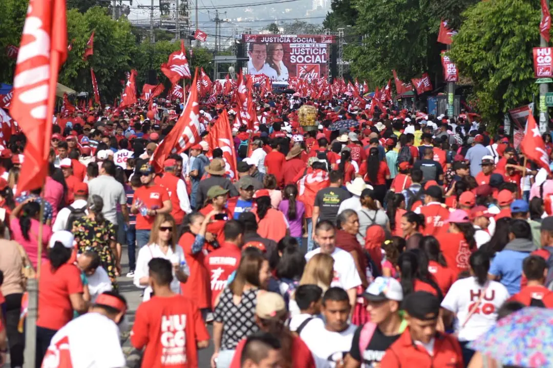Cierre de campa&ntilde;a FMLN