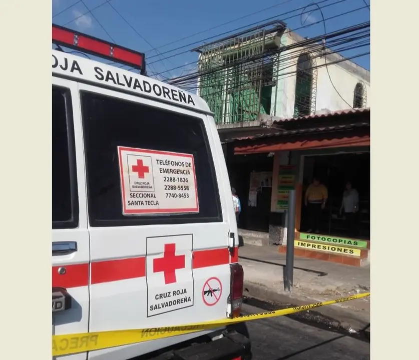 Electrocutado en Tecla