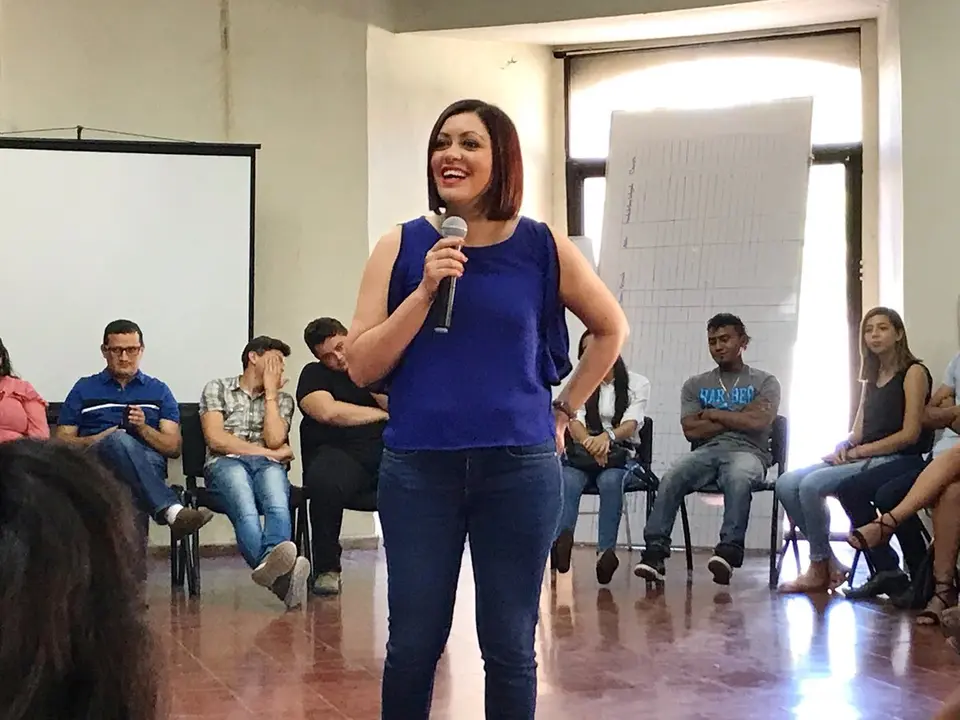 yeymi mu&ntilde;oz INJUVE