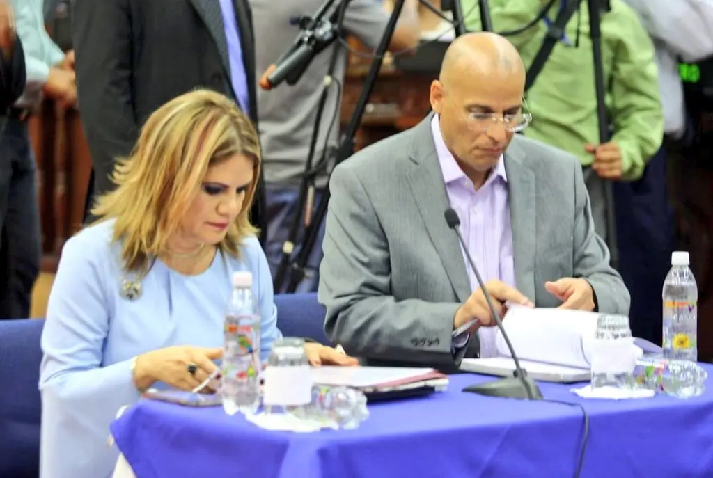 se&ntilde;alado 0111