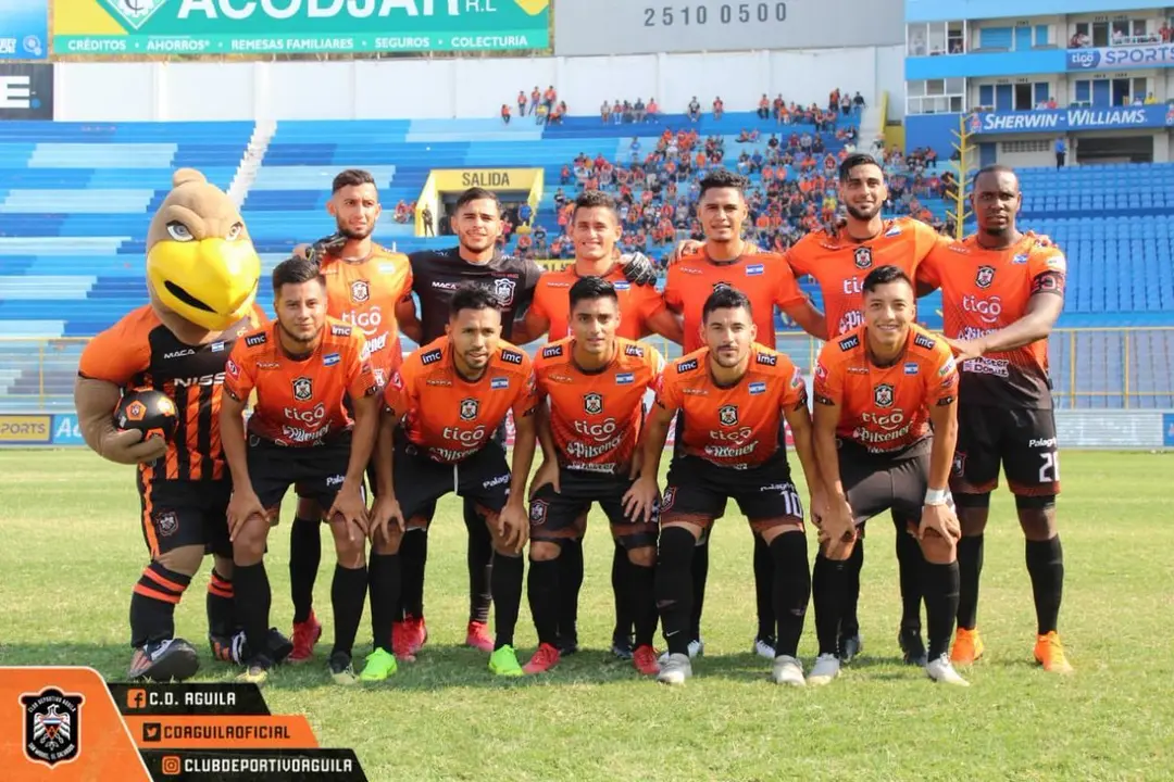 tabla &Aacute;guila 10