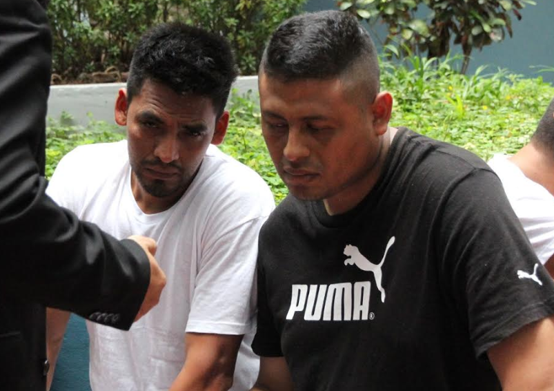 Vigilantes Jos&eacute; Antonio Molina Alfaro Erick Bladimir Melara Quintanilla