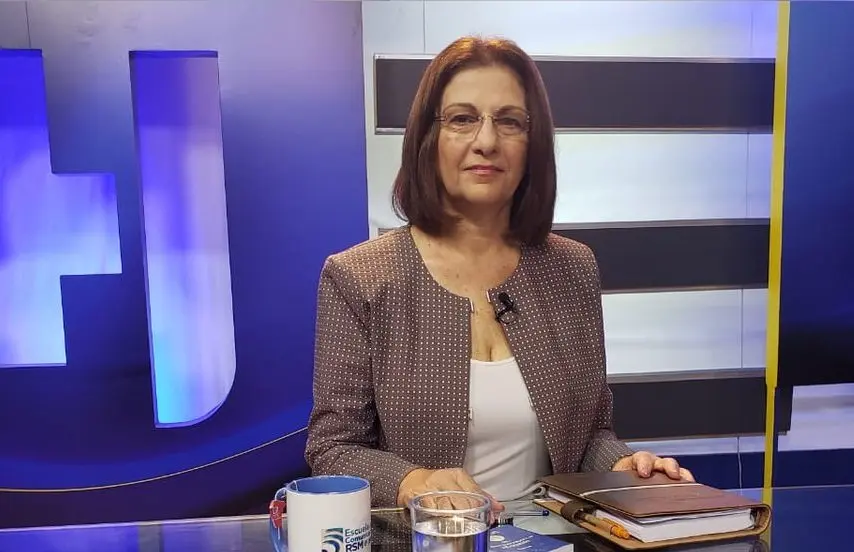 Karla Hanan&iacute;a de Varela