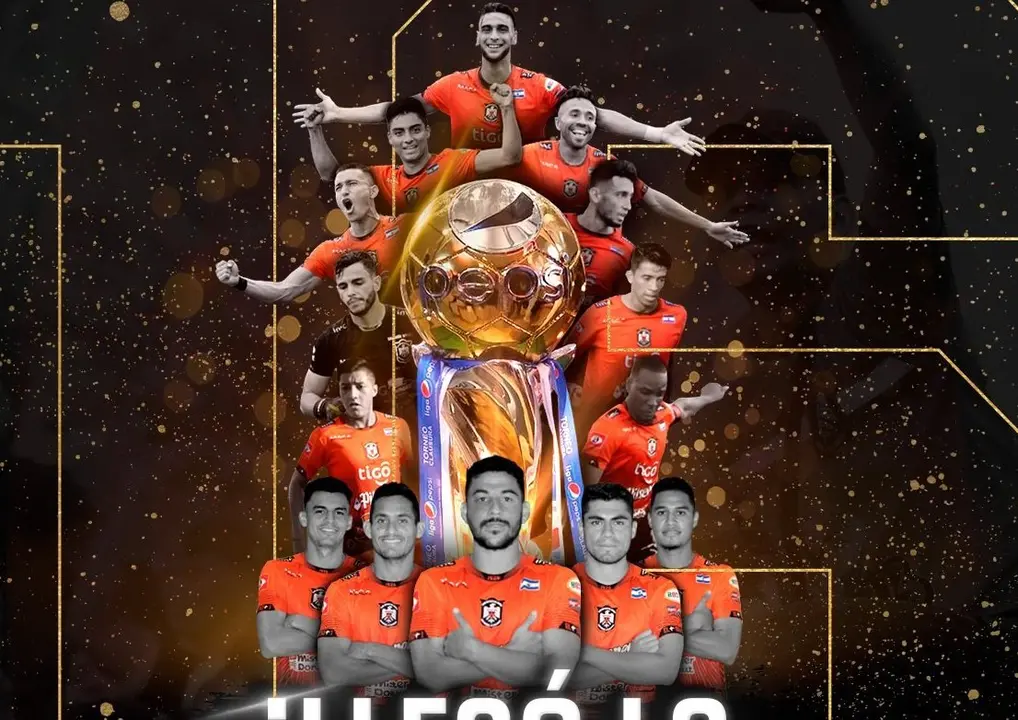 Aguila campe&oacute;n