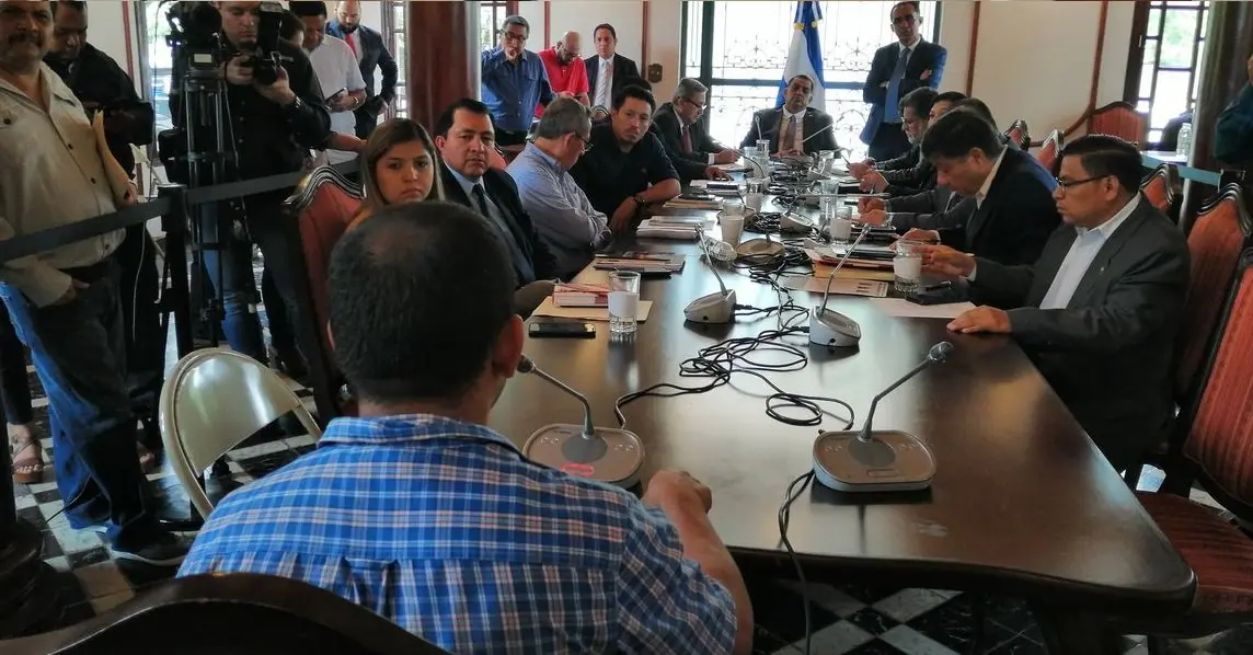 Comisi&oacute;n Pol&iacute;tica Asamblea