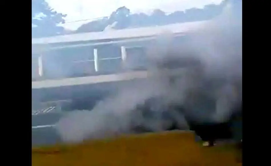 Bus contaminante en Los Chorros