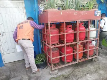 Tambos de gas en Mejicanos