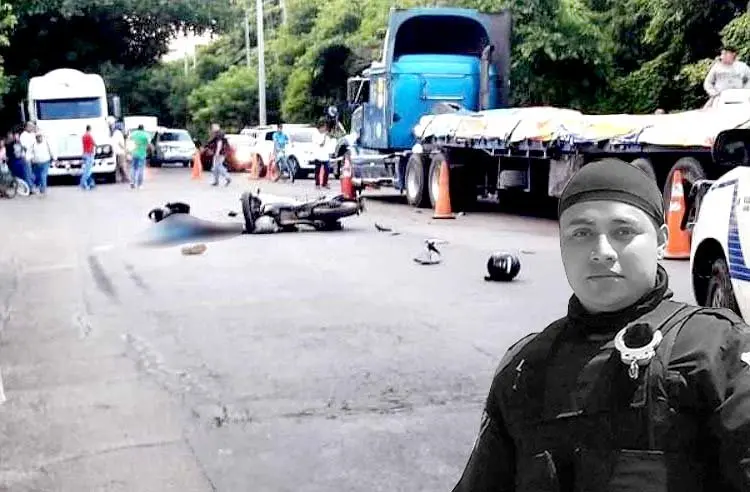 Polic&iacute;a muere en accidente