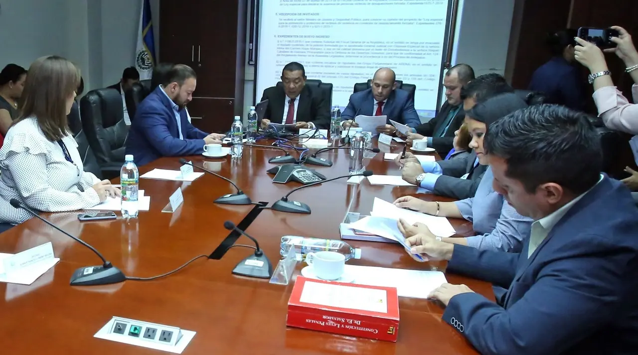 Legislaci&oacute;n y Puntos Asamblea