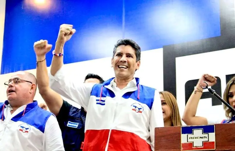 Gustavo L&oacute;pez Davidson 2