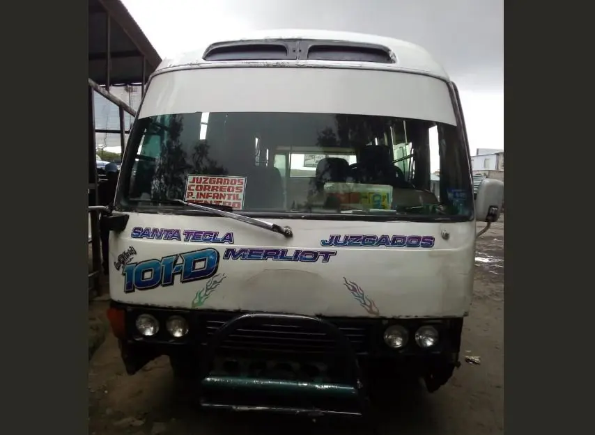 Microb&uacute;s de la 101-D