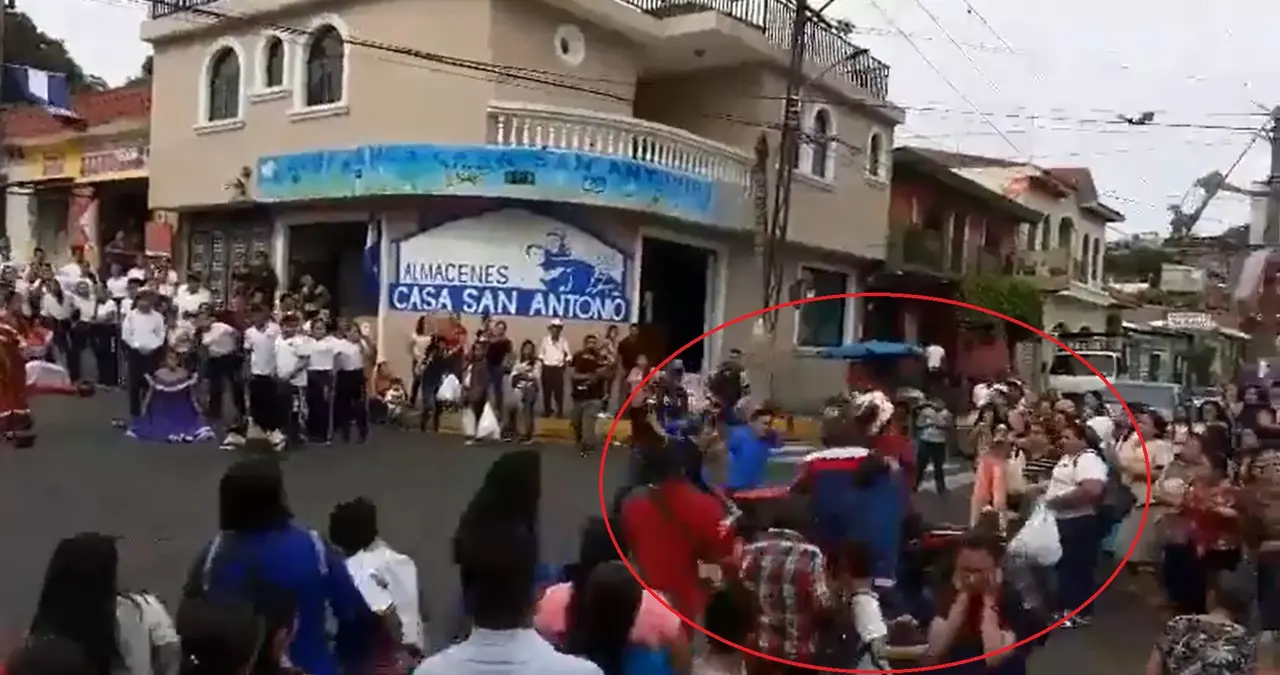 Motocilista imprudente