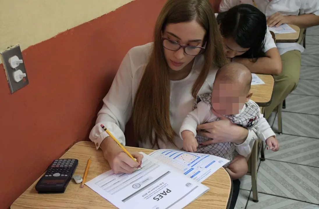 Se&ntilde;orita realiza PAES