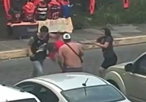 Agresi&oacute;n aficionado del FAS