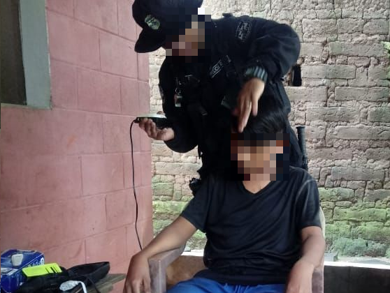 Polic&iacute;a Barbero