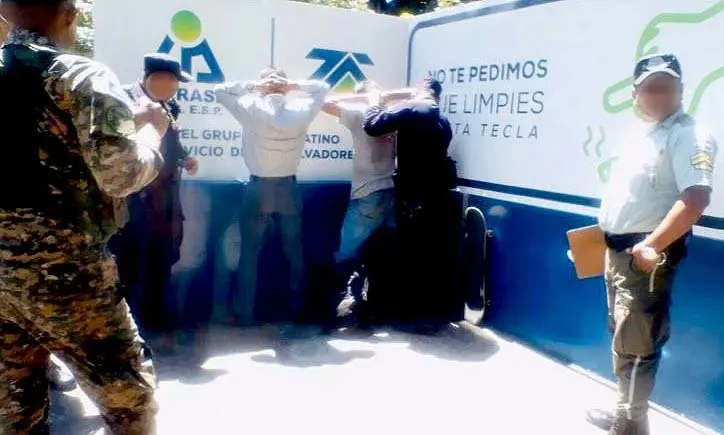 Detienen a marihuenaeros en Santa Tecla