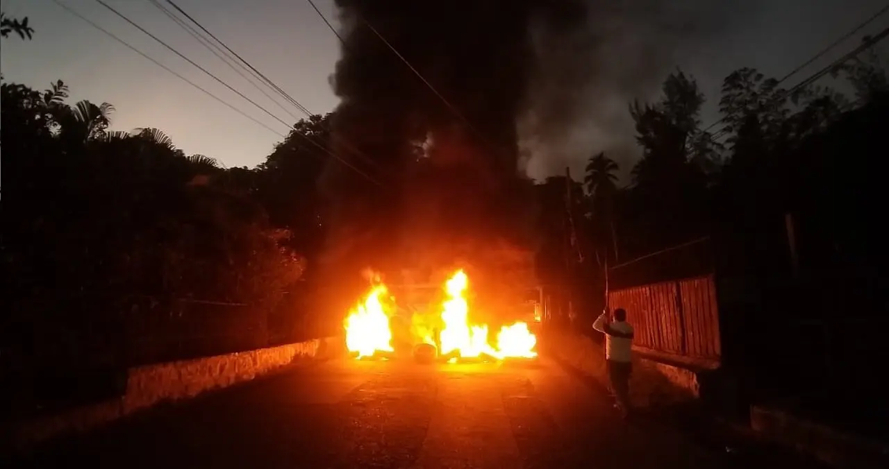 Empleados de alcald&iacute;a de Cuscatancingo