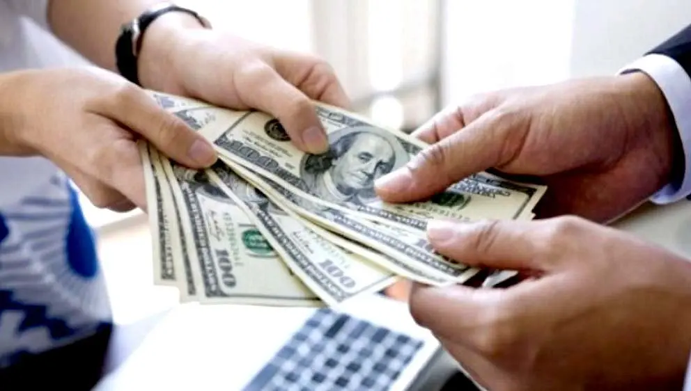 Descuento por tarjeta de cr&eacute;dito y pr&eacute;stamos