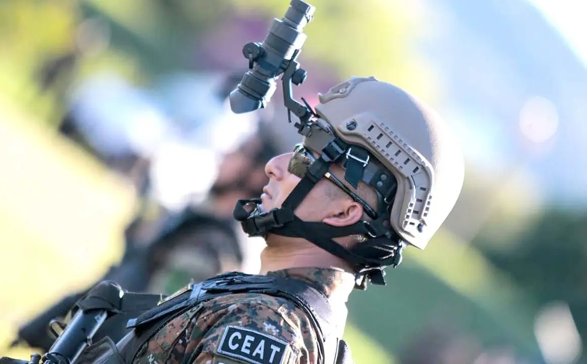 Uniformes militares Fuerza Armada 3