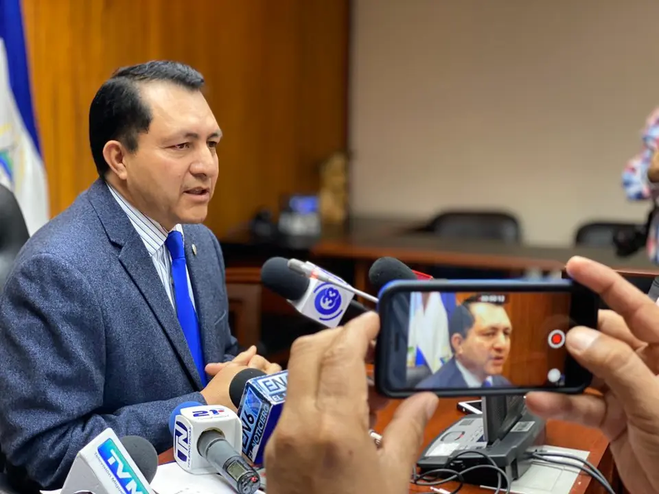 Mario Ponce, presidente de la Asamblea