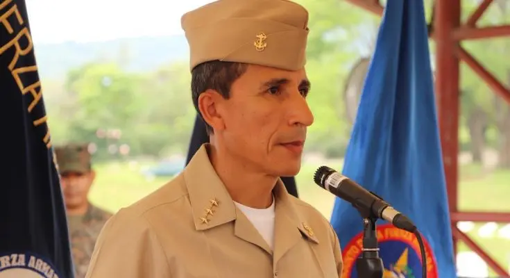 Ministro Rene Francis Merino