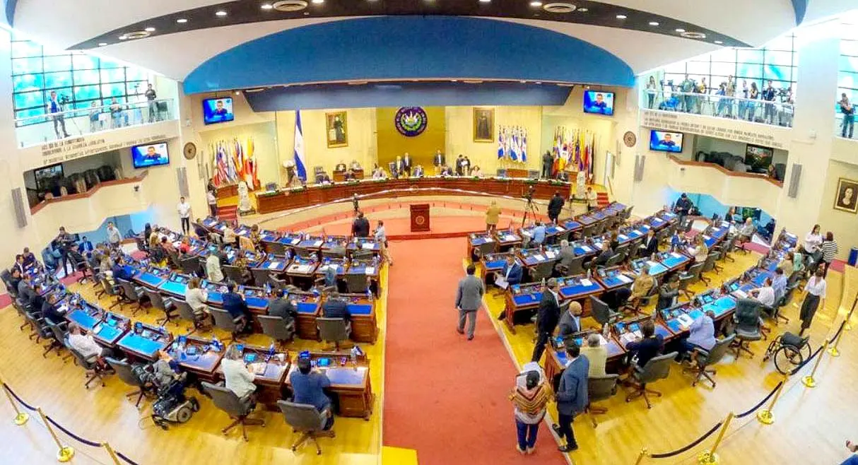 Diputados en la Asamblea Legislativa 2