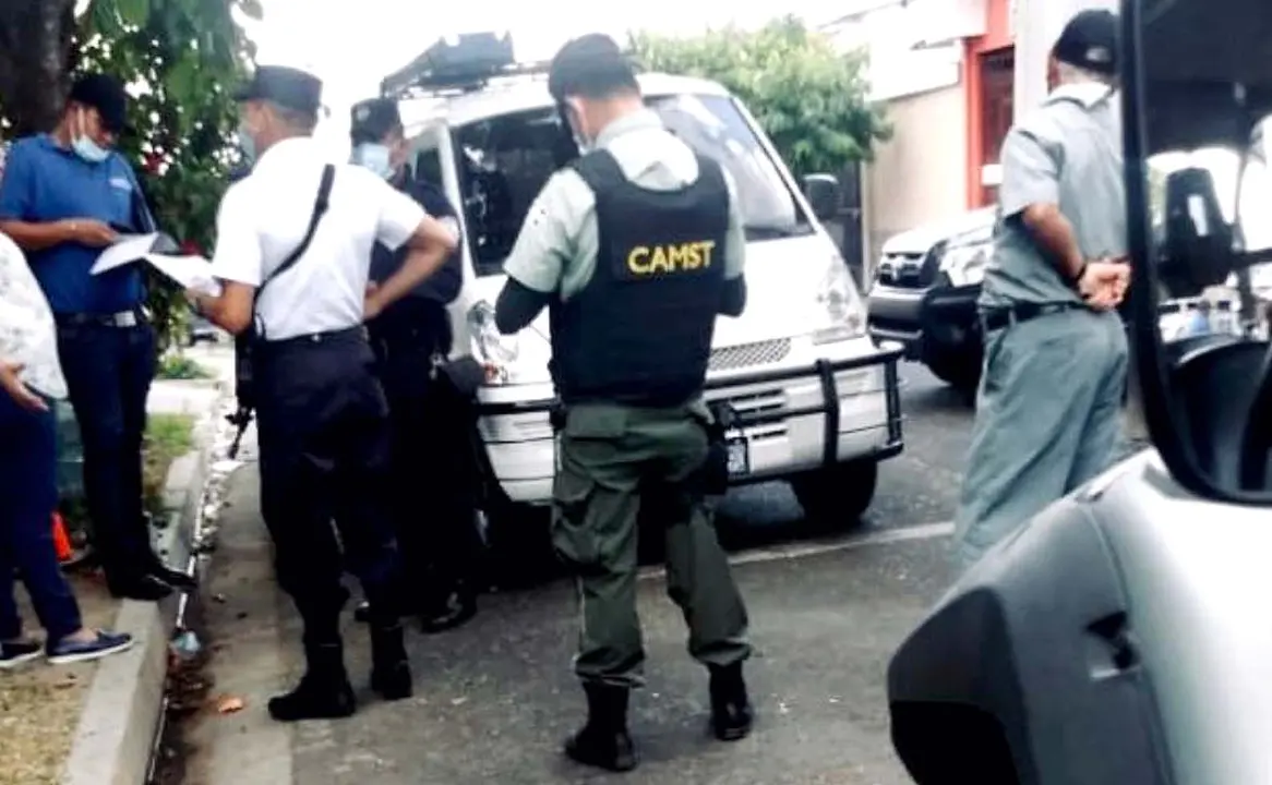 Capturan a fumigadores