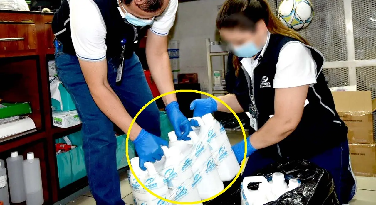 Farmac&iacute;a vend&iacute;a gal&oacute;n de alcohol gel a $48.75 siendo su precio $18.11