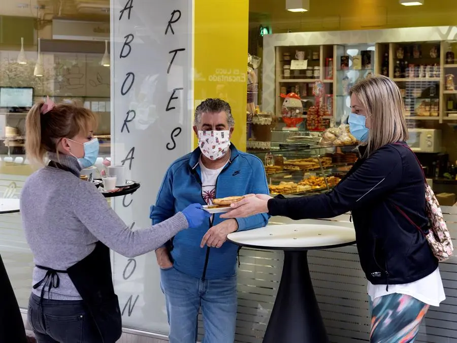 d424a826e64c32af0547af6a27c1768b028be3d1w