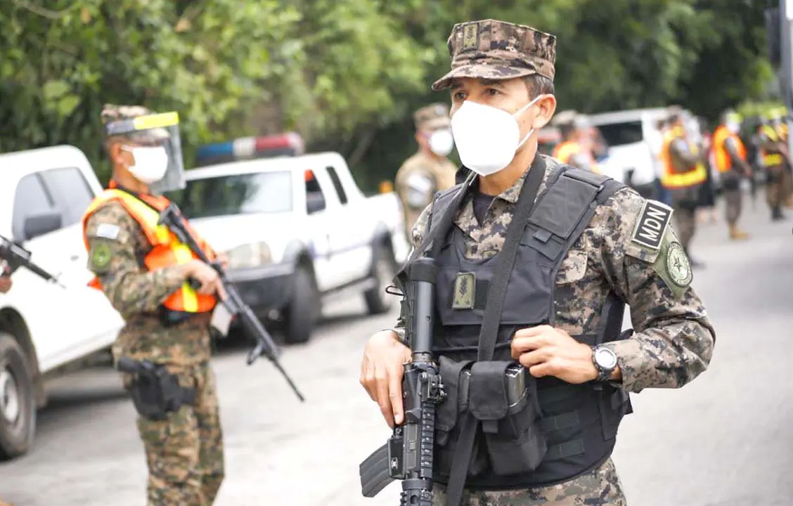 Ministro de la Defensa Francis Merino Monroy en Santa Tecla 3