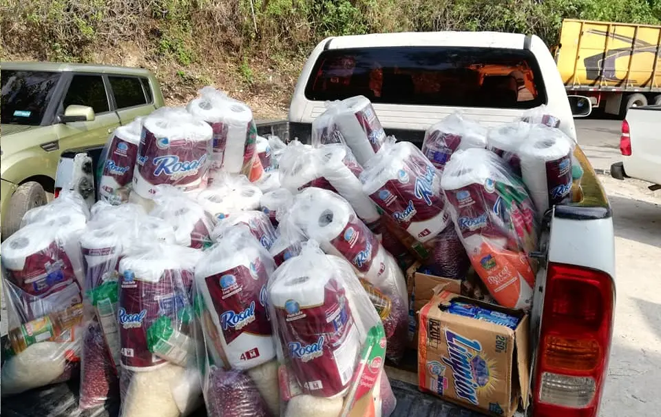 Entrega de v&iacute;veres de Cojutepeque