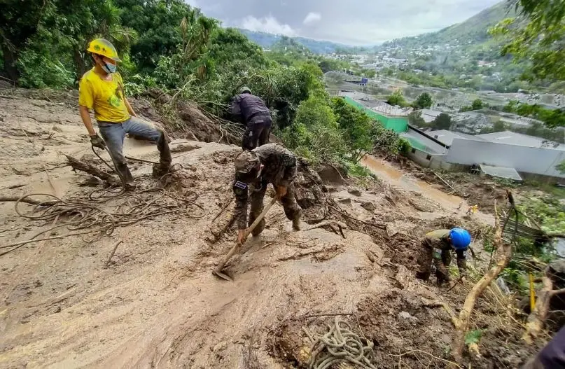 Derrumbe en Santo Tom&aacute;s