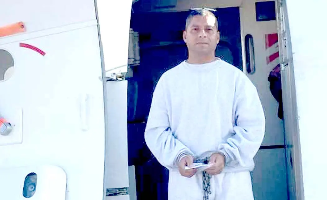 Deportan a exmilitar salvadore&ntilde;o que admiti&oacute; torturar guerrilleros