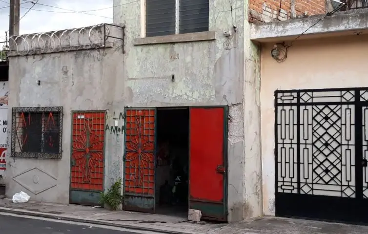 Mes&oacute;n en Ferrocarril