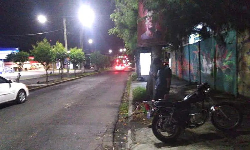 Motociclista electrocutado 2 Foto tomada de Motociclistas de El Salvador