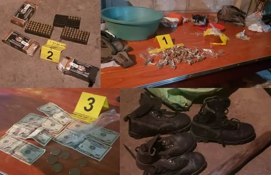 Munici&oacute;n, droga y dinero