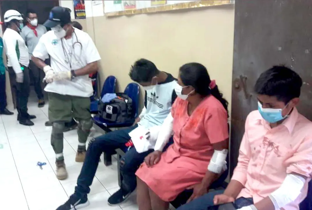 9 lesionados en accidente de tr&aacute;nsito en Rosario de Mora fotos cortespia Cruz Verde 3