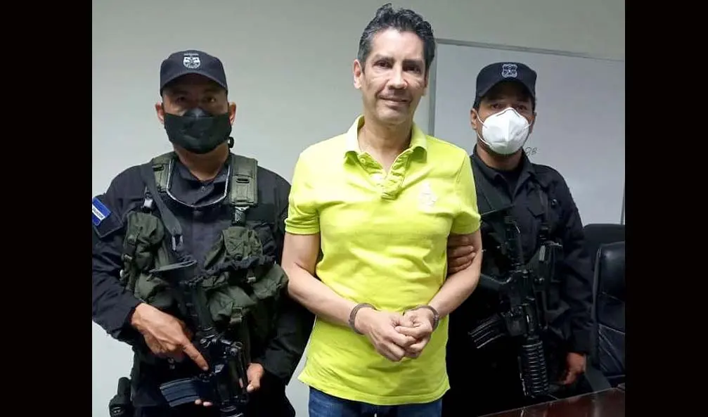 Capturan a Gustavo L&oacute;pez Davidson Foto tomada de la RRSS de Rogelio Rivas