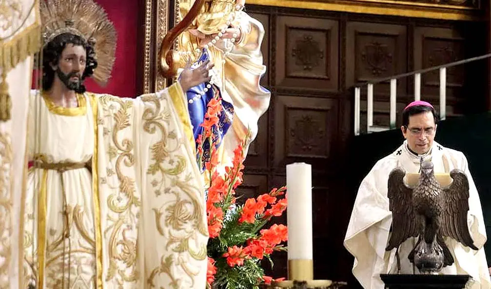 Misa Arzobispo de San Salvador Monse&ntilde;or Jos&eacute; Luis Escobar Alas Foto tomada del Arzobispado