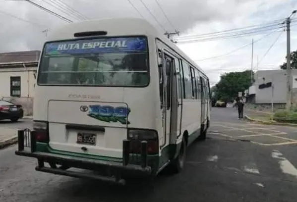 Microb&uacute;s ruta 109