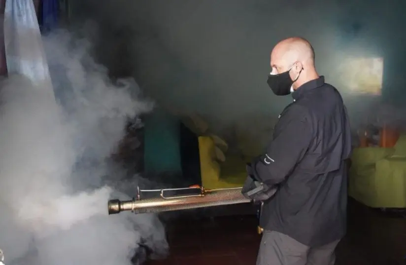 Vel&aacute;squez Parker