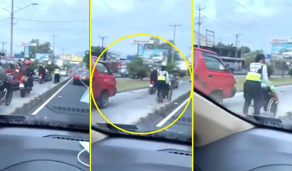 Gestora ayuda a hombre en silla de ruedas Im&aacute;getes tomadas de Daniel Mu&ntilde;oz