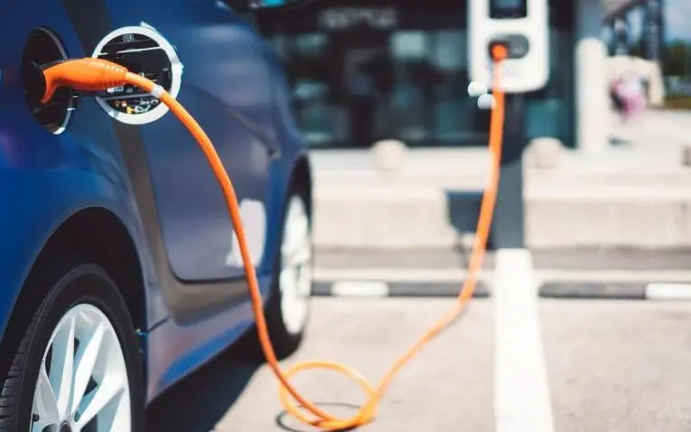 Autoel&eacute;ctrico